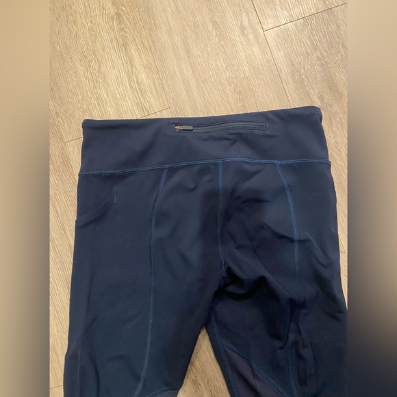 Lululemon peace revival crop full-on luxtreme  22” true navy - Picture 5 of 6